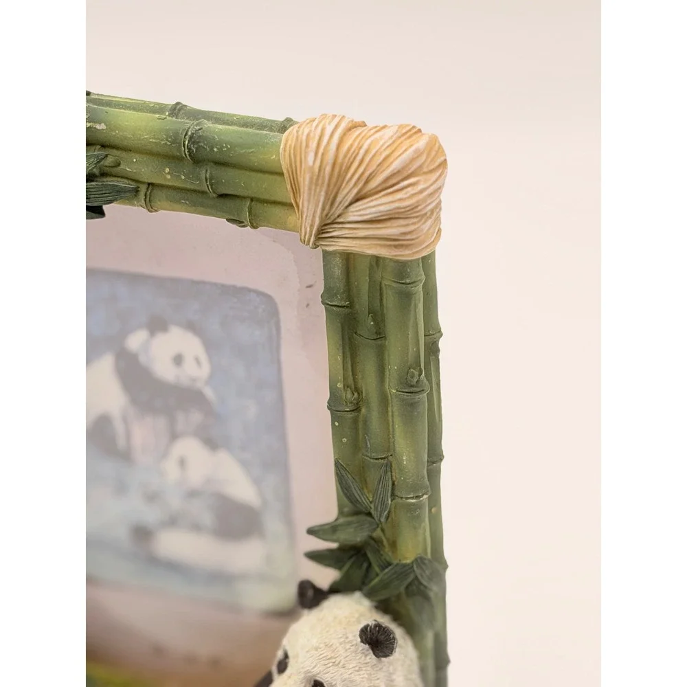 Vintage Panda Bamboo 4x6 Resin Picture Frame 3D Nature Wildlife Tabletop Decor